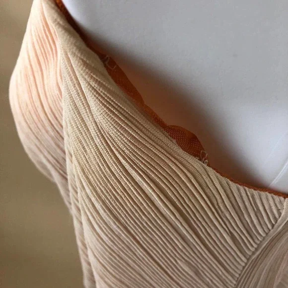 Dorin Frankfurt Cowl Neck Layered Top - Picture 4 of 8